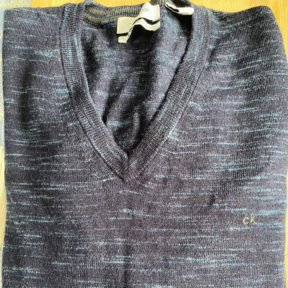 Calvin Klein Mens' V-neck Sweater